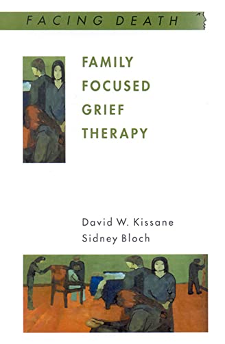 کاور کتاب family focused grief therapy